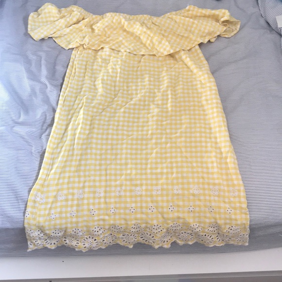 Yellow dress, great for summer! - Picture 1 of 3